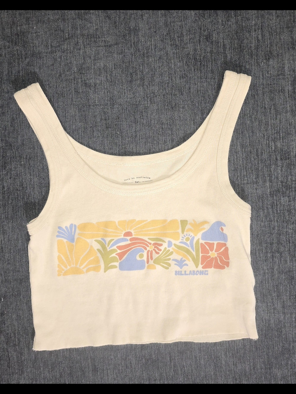 Billabong Cream Floral Graphic Crop Tank Surfer Fall